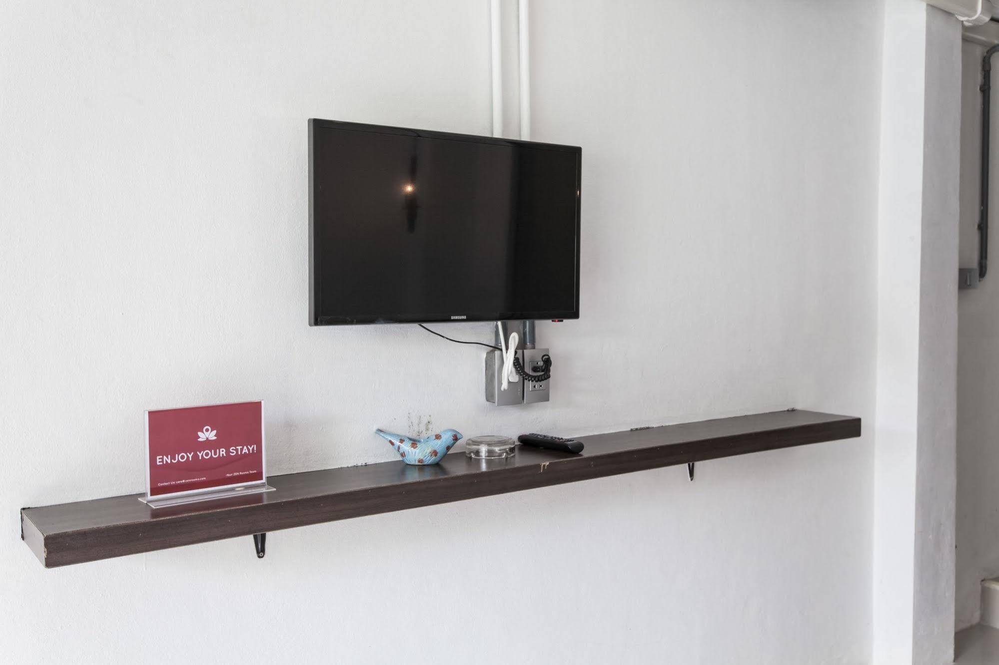 Zen Rooms Basic Nanai Phuket Patong ภายนอก รูปภาพ