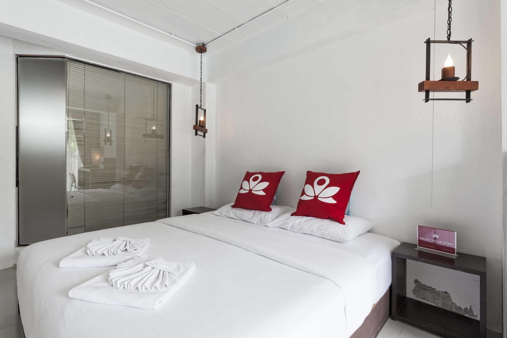 Zen Rooms Basic Nanai Phuket Patong ภายนอก รูปภาพ