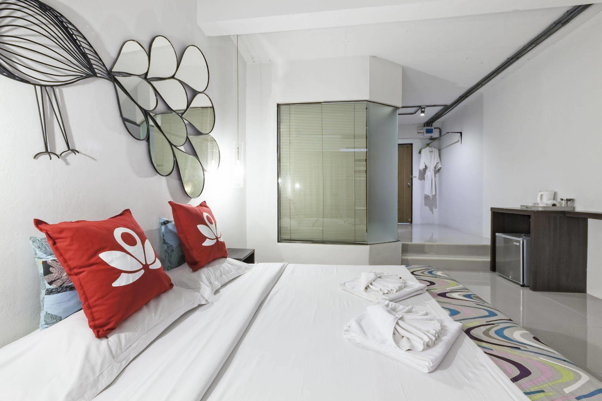 Zen Rooms Basic Nanai Phuket Patong ภายนอก รูปภาพ