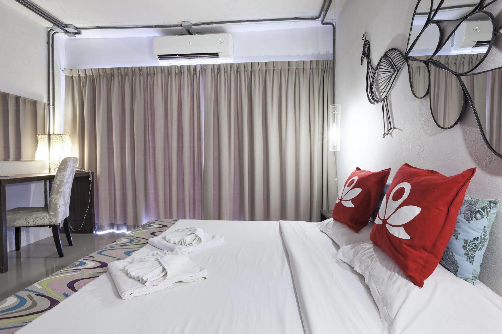 Zen Rooms Basic Nanai Phuket Patong ภายนอก รูปภาพ