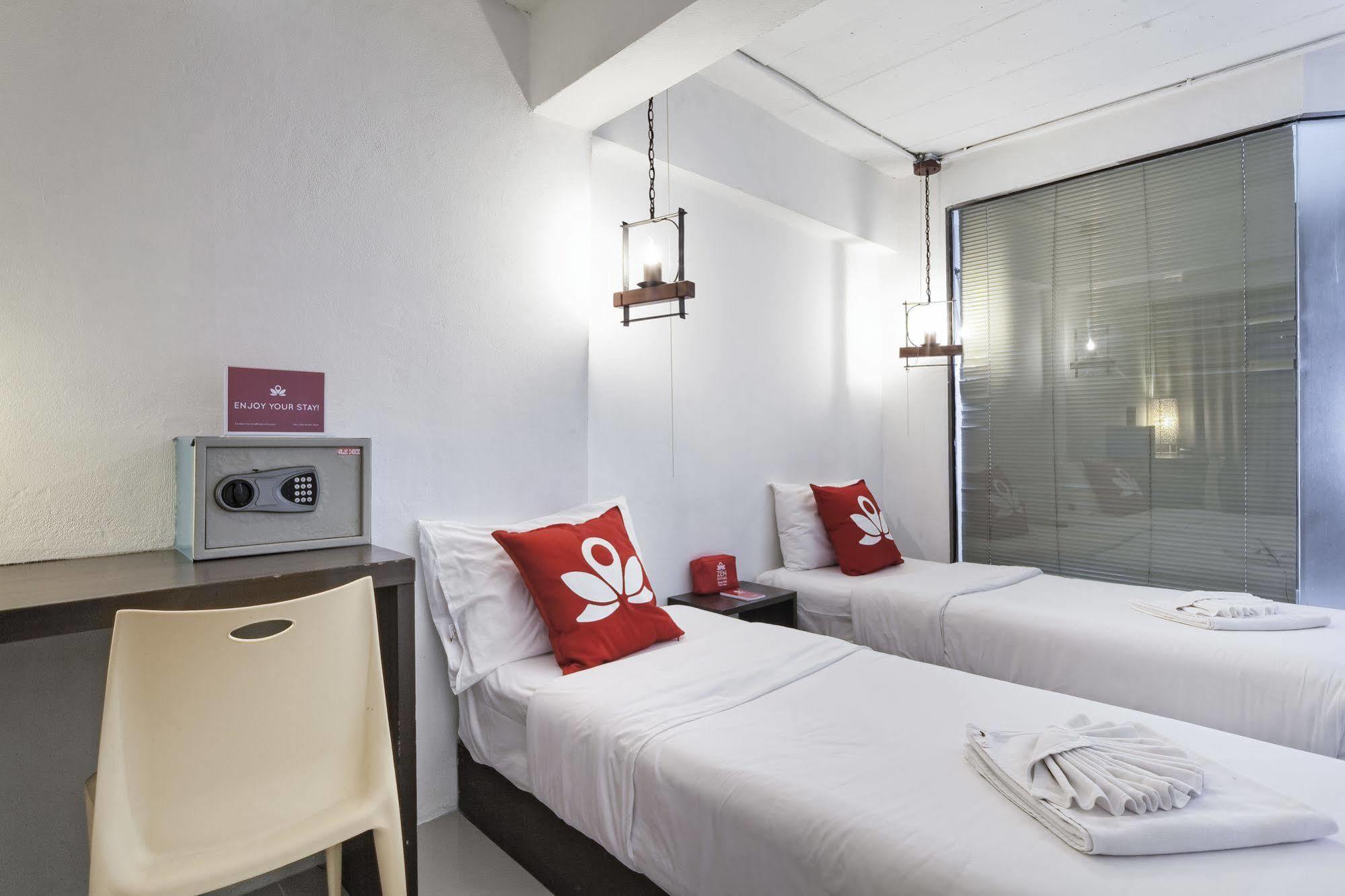 Zen Rooms Basic Nanai Phuket Patong ภายนอก รูปภาพ